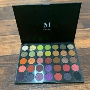 MORPHE 35M Boss-Mood Palette 35 Eyeshadows AUTHENTIC